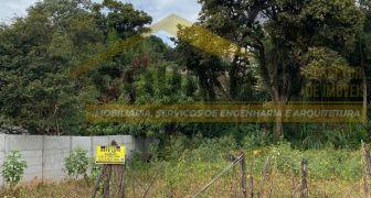 CI 418-Lote à Venda no Centro de Itaguara, saída para Crucilândia – 300m²,  25 metros de frente, plano e com Potencial Comercial ou residencial!